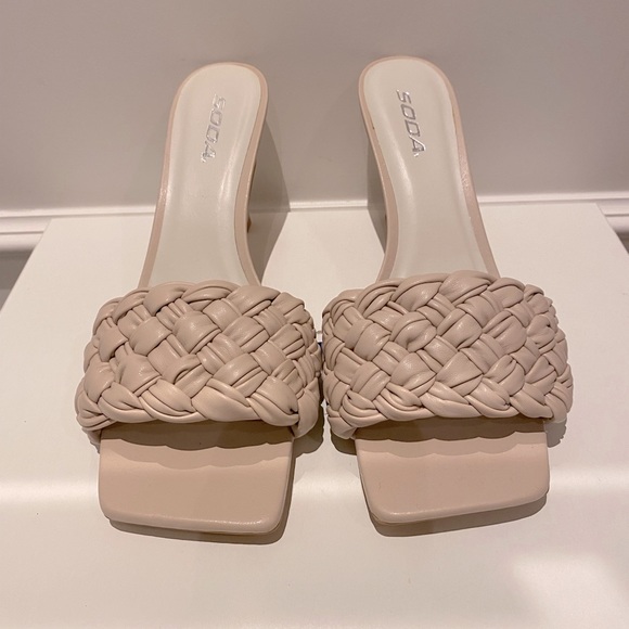 Brand new SODA Woven Heeled Mules - Picture 2 of 4